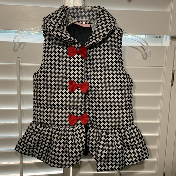 Cute Girls Vest - Picture 2 of 4